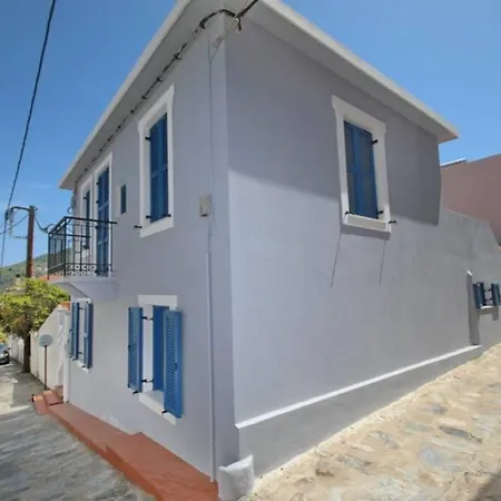 Holiday home Philoxenia